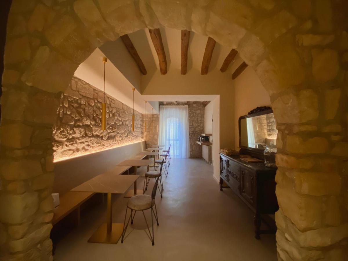 Casa Llobera 1792 호텔 La Pobla de Cervoles 외부 사진