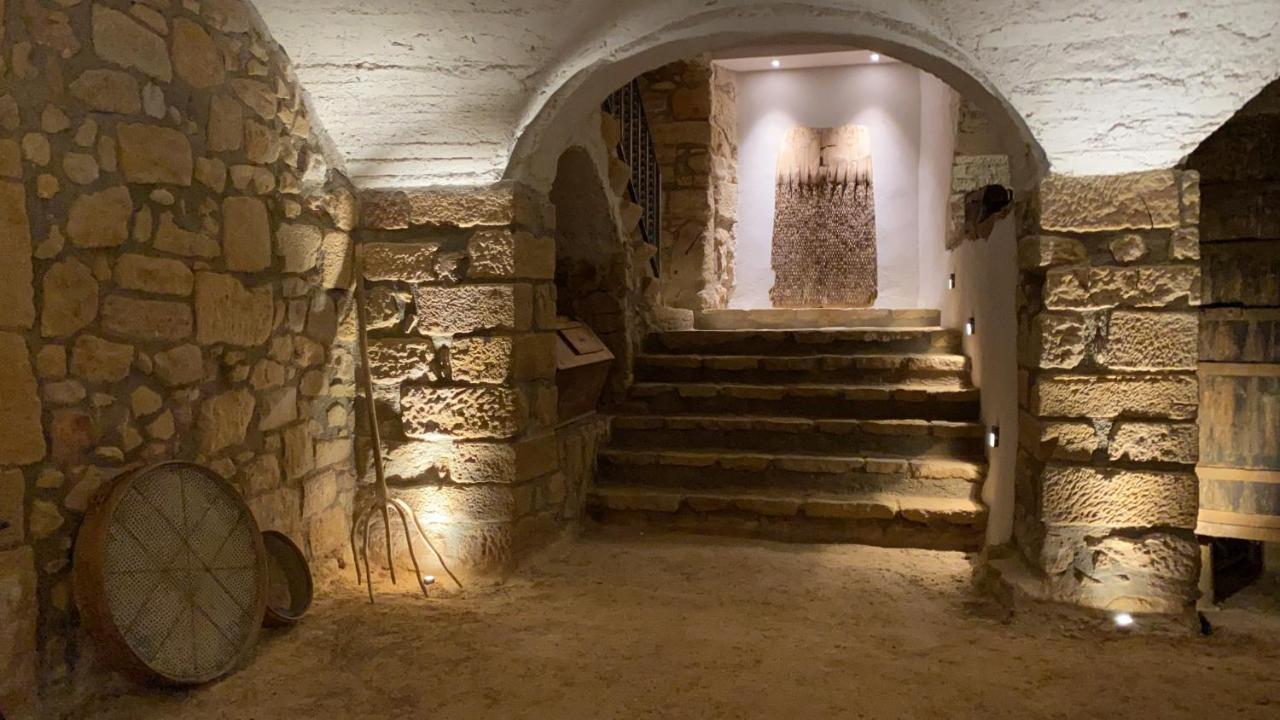 Casa Llobera 1792 호텔 La Pobla de Cervoles 외부 사진